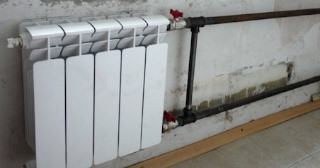 Установка биметаллических радиаторов отопления в квартире в Сестрорецке - от 2065 руб.